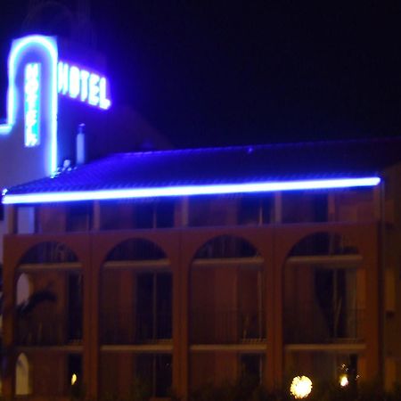 Hotel Alhambra Агд Екстер'єр фото